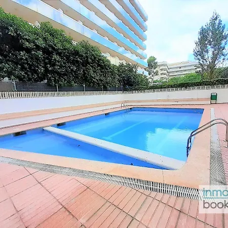 Arquus Iii, Con Piscina Y Cerca De La Playa